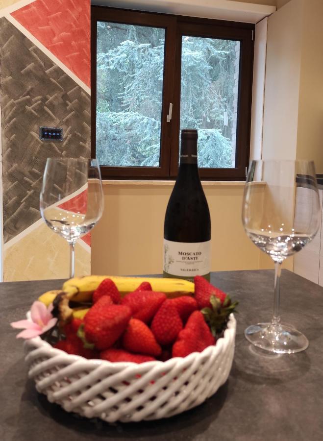 Oasi Del Monferrato - Appartamento Rosso Mombercelli Dış mekan fotoğraf