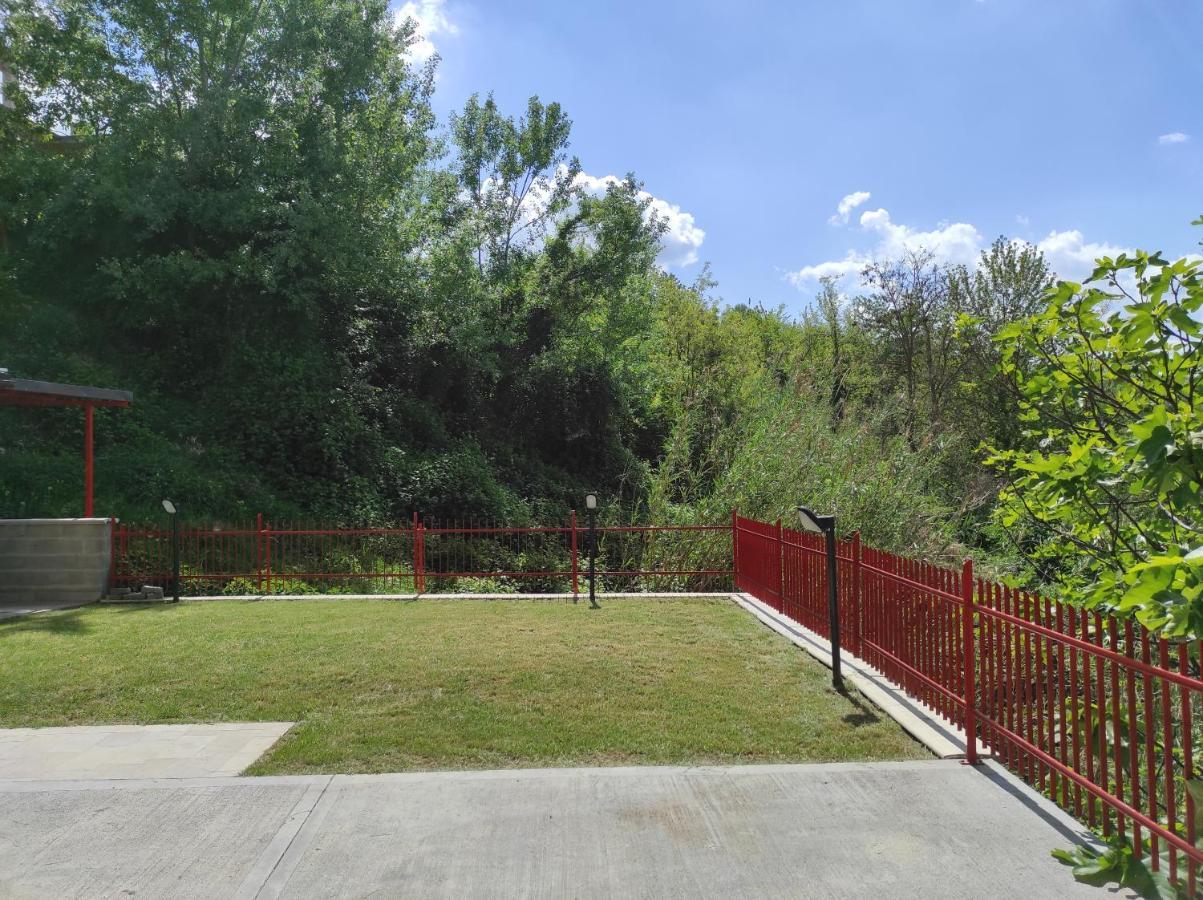 Oasi Del Monferrato - Appartamento Rosso Mombercelli Dış mekan fotoğraf