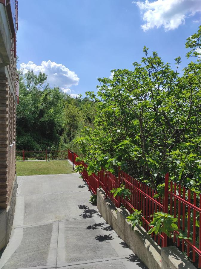 Oasi Del Monferrato - Appartamento Rosso Mombercelli Dış mekan fotoğraf